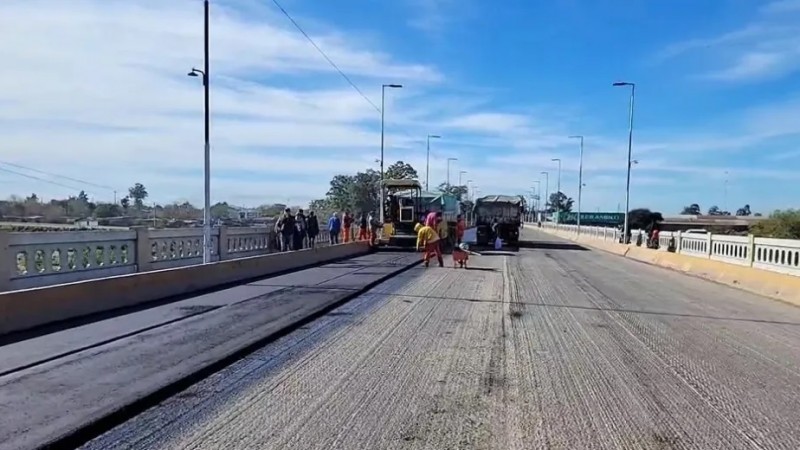 Construcción: el empleo cayó en abril por octavo mes y ya se perdieron 90.000 puestos desde agosto